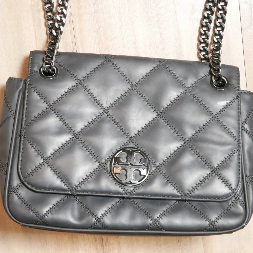 Tory Burch Willa Matte Small Shoulder Bag Leather Black Gunmetal